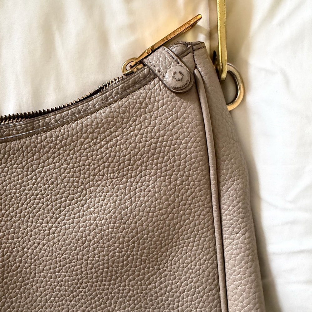 Marc Jacob’s Taupe Hobo Bag - Picture 5 of 10